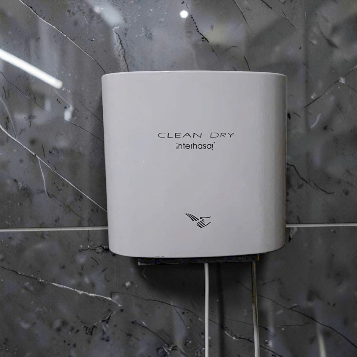  MÁY SẤY TAY CẢM ỨNG – INTERHASA